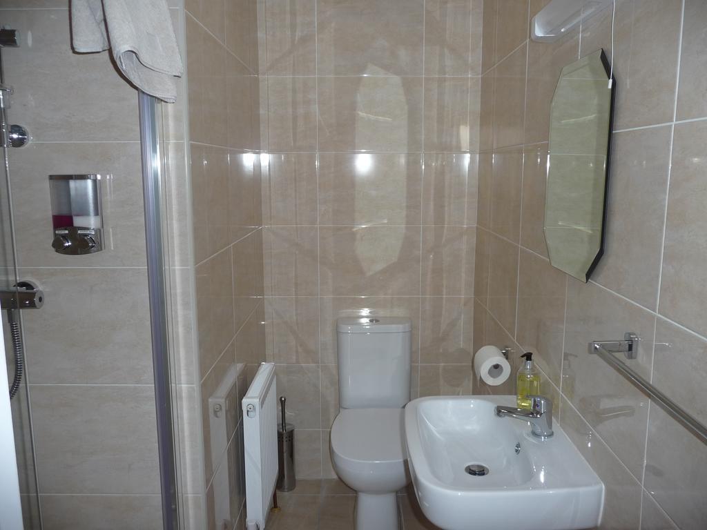 Cois Na Habhann Doolin Room photo
